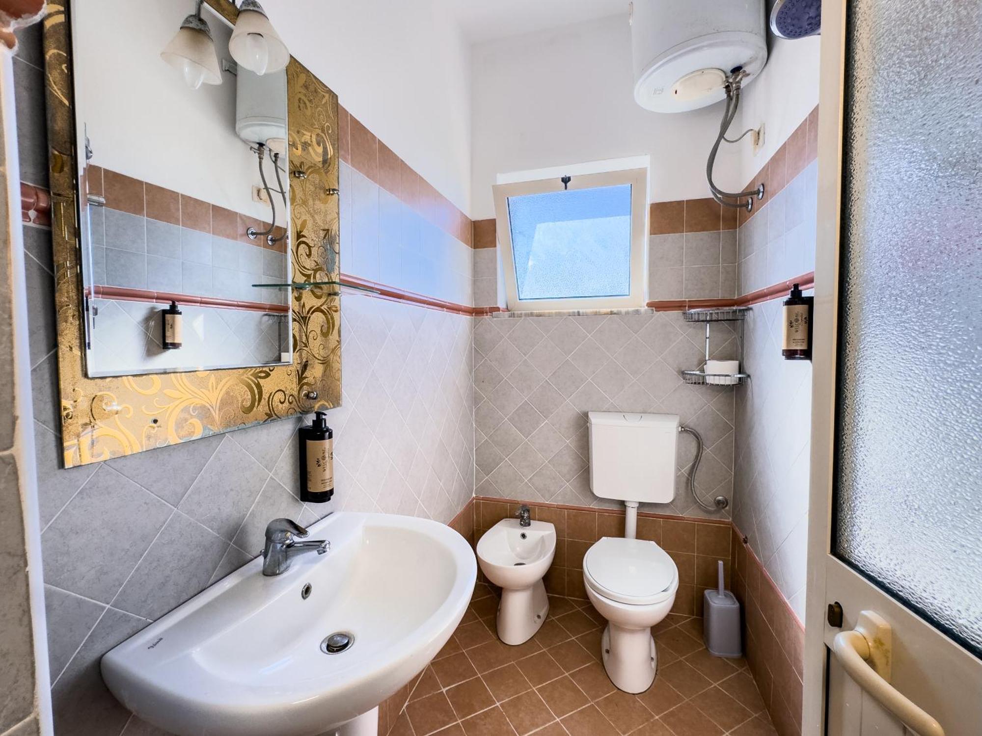 Shkodra Budget Hotel Rum bild